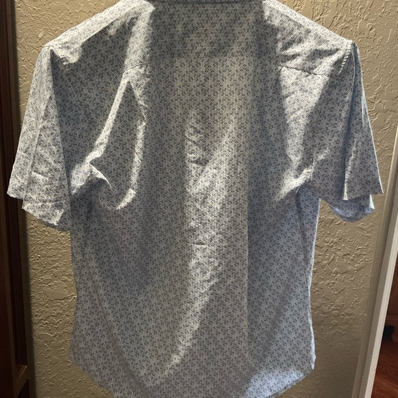 RUGBY MENS BUTTON UP SIZE MED! - Picture 2 of 2